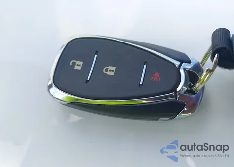 2018 Chevrolet Traverse Ls z USA, uszkodzony, nr VIN 1GNEVFKW3JJ148531